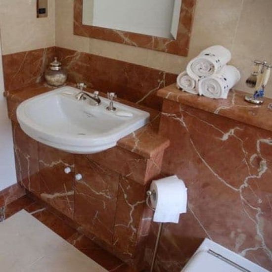 Rossa Alecante Marble