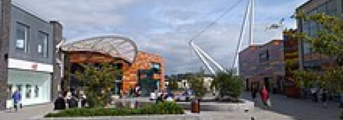 Newport The Best in Natural Stone, Jewelry, and Ceramics