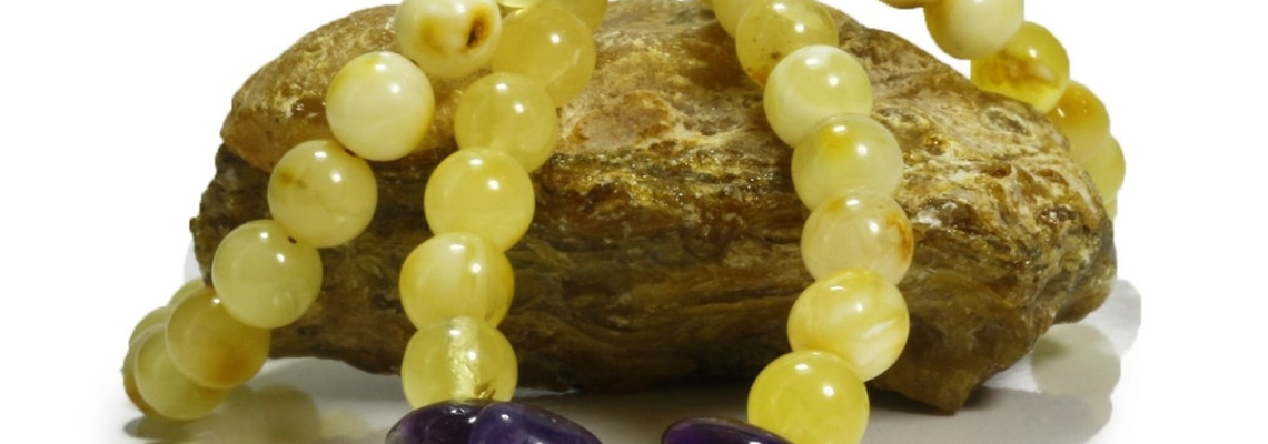 Amber Gemstone: Spiritual and Scientific Benefits