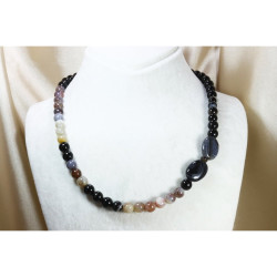 Mixed Agate Necklace / Black Agate and Botswana Agate