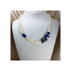 Mother of Pearl Natural Stone Necklace - Lapis Lazuli Detailed
